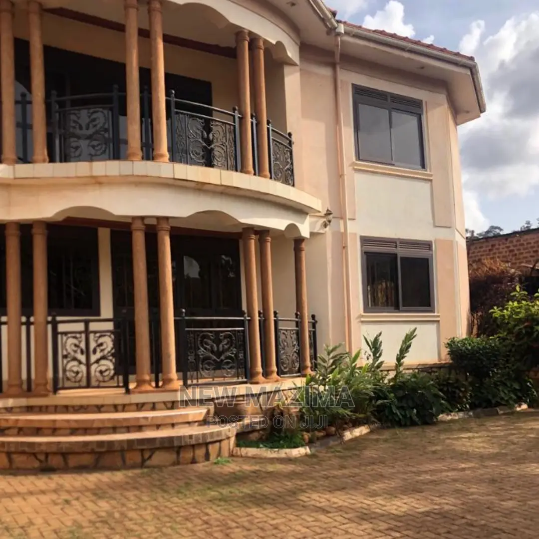 4bdrm Mansion in Makindye Heights, Division B for Sale in Division B
