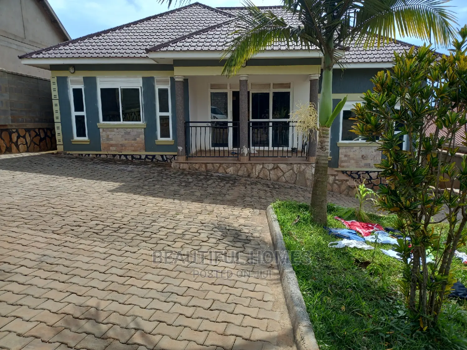 Furnished 3bdrm House in Kira Good for Sale in Kira