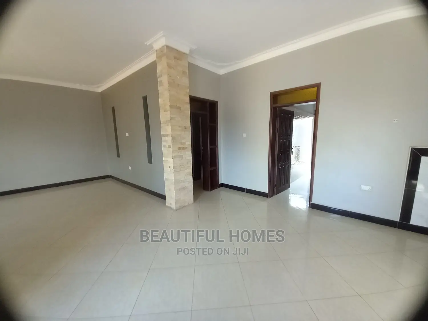Furnished 4bdrm Bungalow in Kira for Sale in Kira
