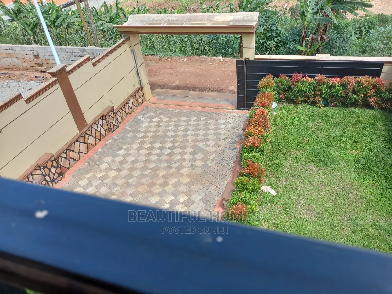 Furnished 4bdrm House in Kira First Class for Sale in Kira