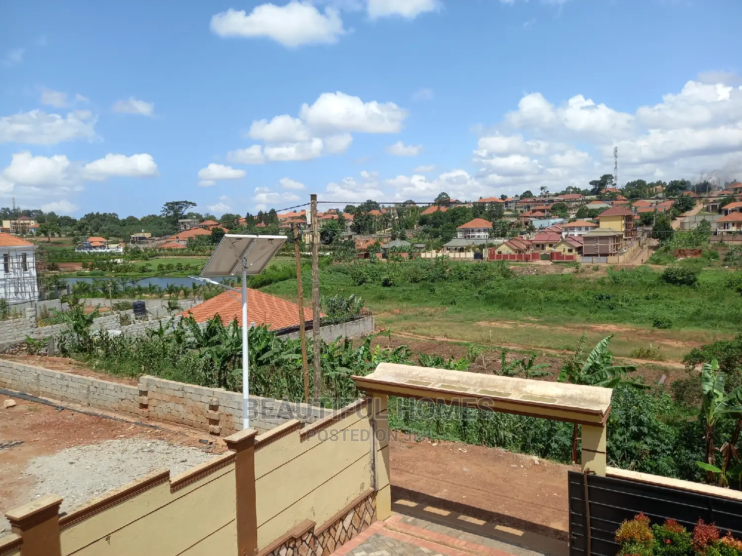 Furnished 4bdrm Maisonette in Kira Corporate for Sale in Kira