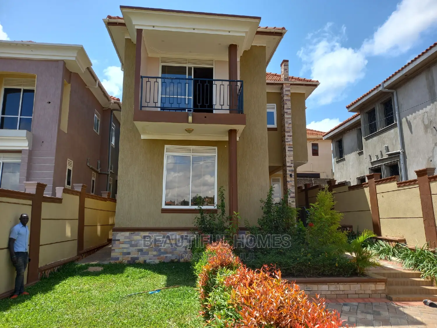 Furnished 4bdrm House in Kira Prestigious for Sale in Kira