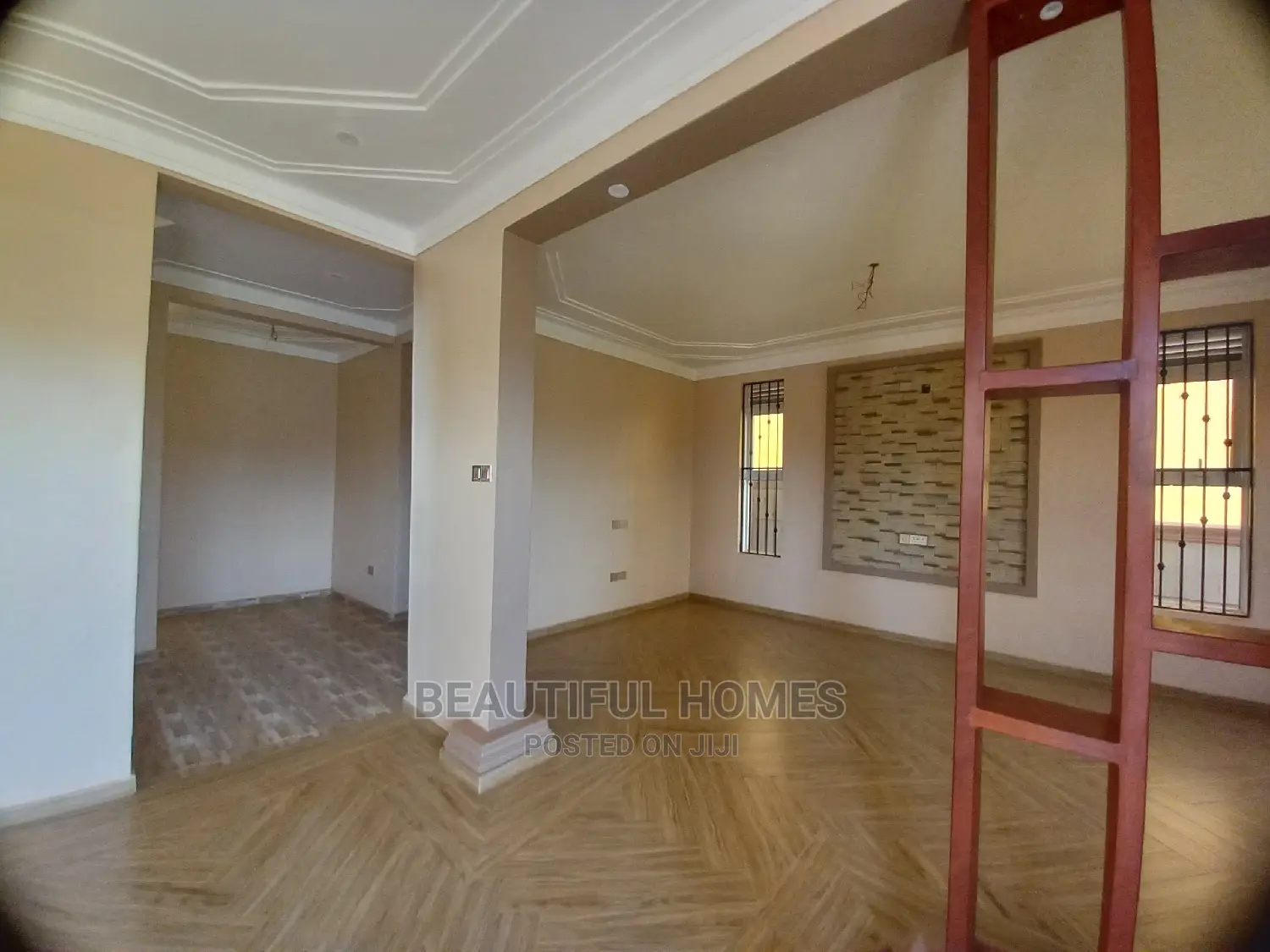 Furnished 4bdrm Mansion in Kira Corporate Lane for Sale in Kira