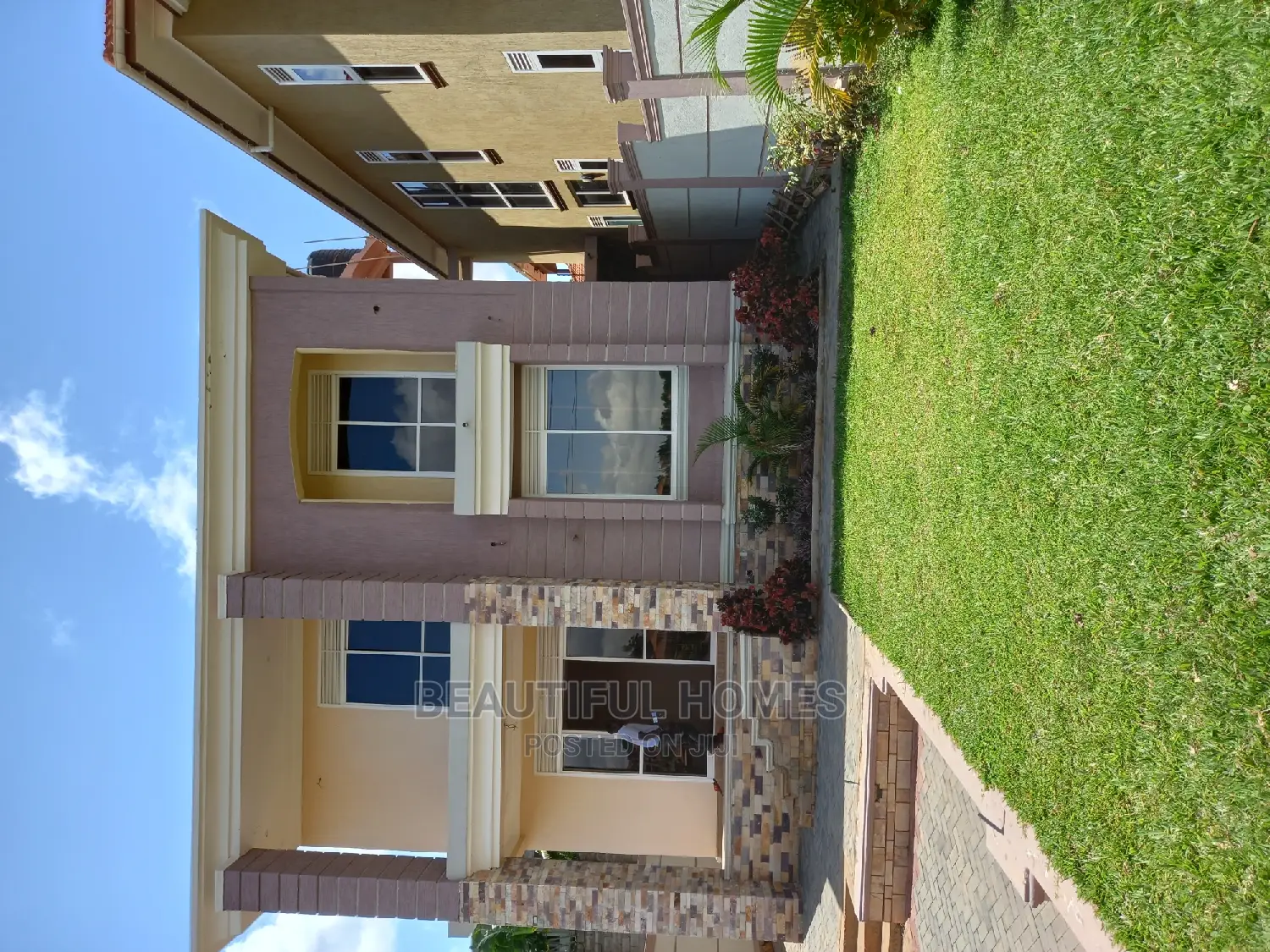 Furnished 4bdrm Mansion in Kira Posh Estate for Sale in Kira