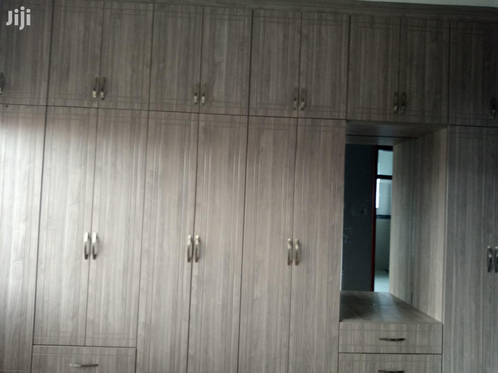 Kyanja Posh Home in Tarmacked Neighbourhood on Sell in Kampala