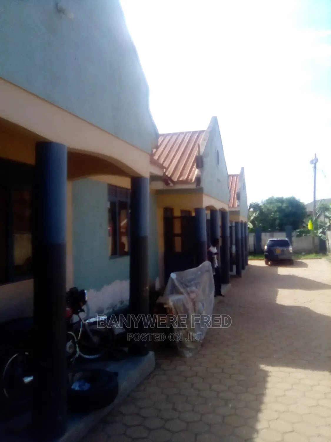 Furnished 2bdrm Bungalow in Kira for Rent in Kira