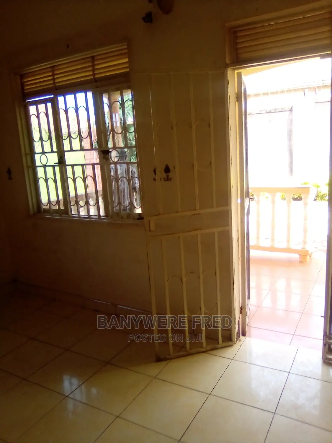 Furnished 3bdrm Bungalow in Kira for Sale in Kira