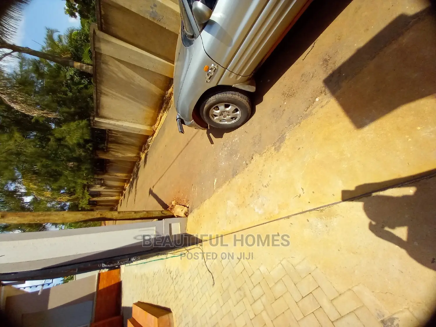 Furnished 4bdrm House in Kira Mamerito for Sale in Kira