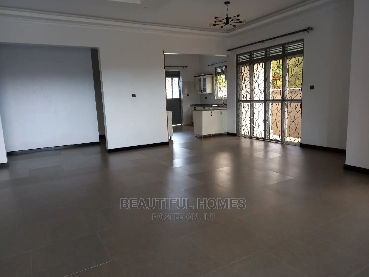 Furnished 4bdrm House in Kira Mamerito for Sale in Kira