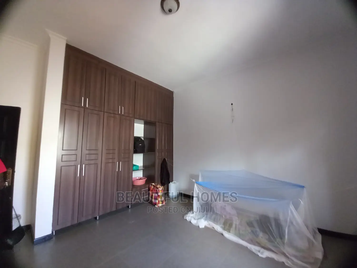 Furnished 4bdrm House in Kira Wealthy Estate for Sale in Kira