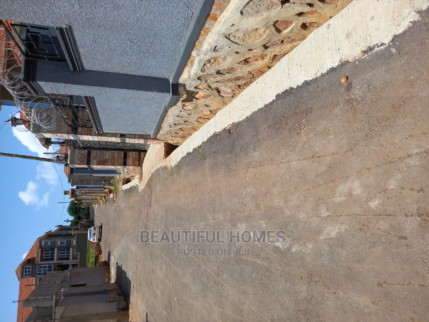 Furnished 4bdrm Mansion in Najjera, Central Division for Sale in Central Division