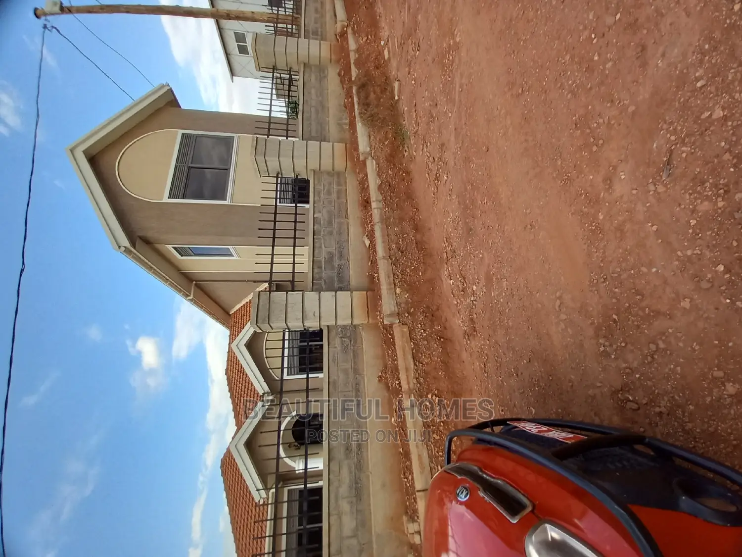 Furnished 4bdrm Duplex in Kira Tarmack, Central Division for Sale in Central Division