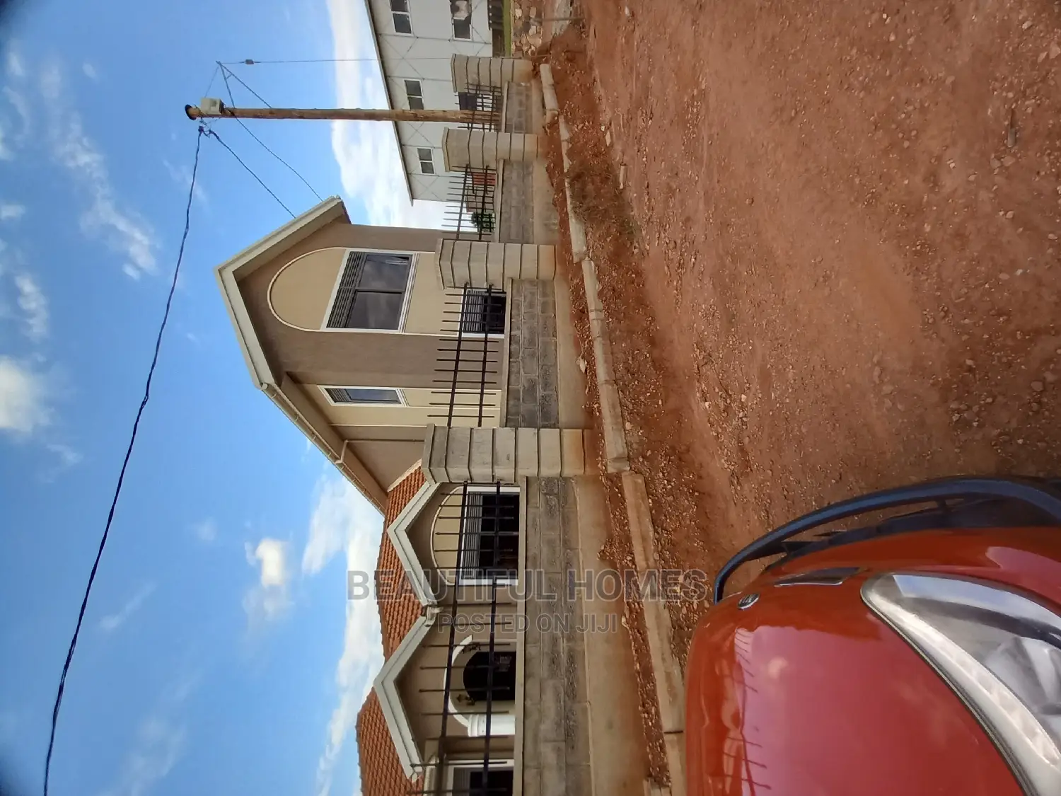 Furnished 4bdrm Duplex in Kira Tarmack, Central Division for Sale in Central Division