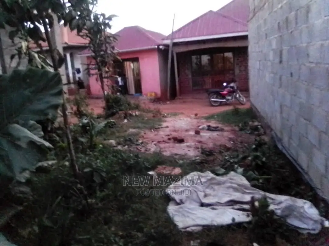 Small Plot on Quicksale in Heart of Namasuba Ndejje Kanaaba in Division B