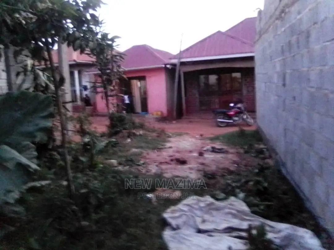 Small Plot on Quicksale in Heart of Namasuba Ndejje Kanaaba in Division B