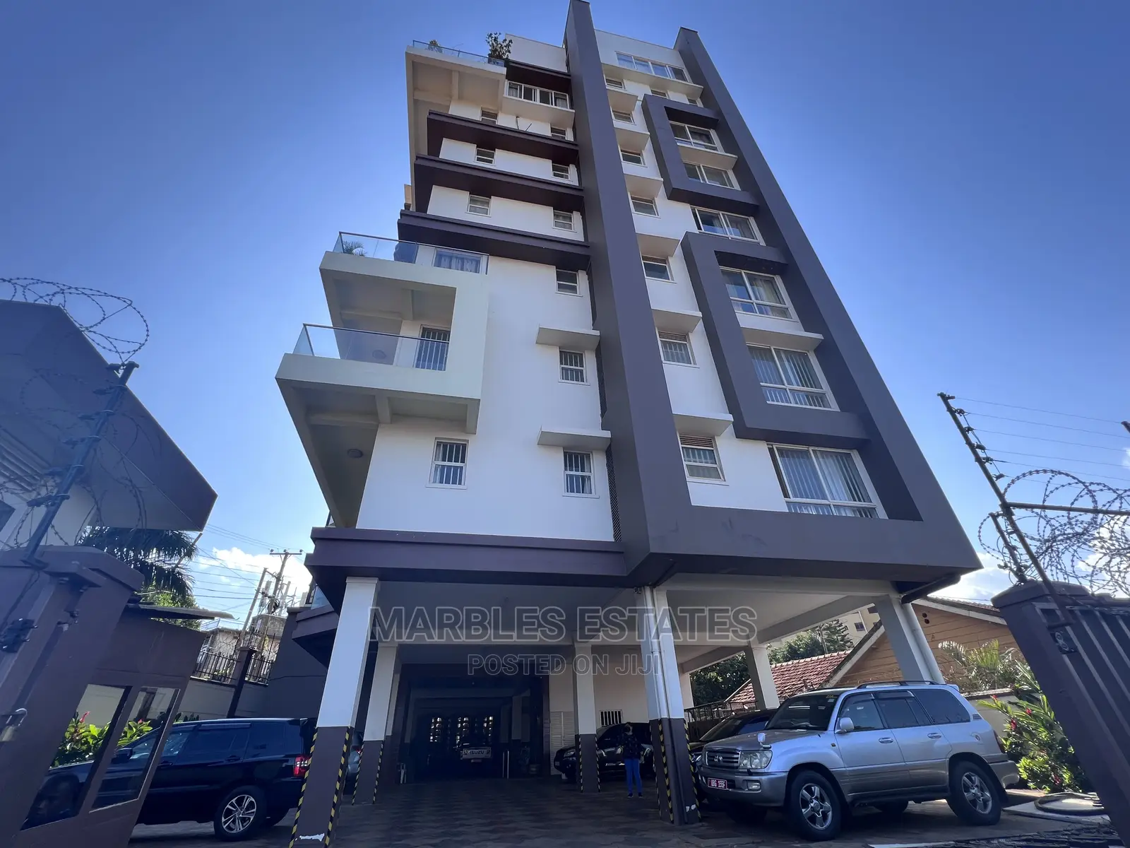 3bdrm Apartment in Kololo, Central Division for Rent in Central Division