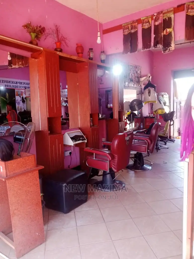 Furnished 1bdrm Room Parlour in Makindye Town, Division B for Rent in Division B
