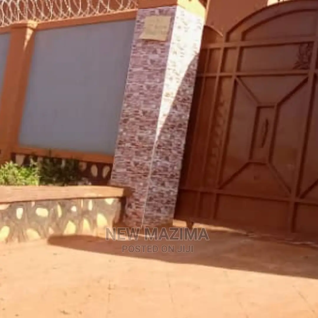 1bdrm House in Salaama Munyonyo Rd, Division B for Rent in Division B