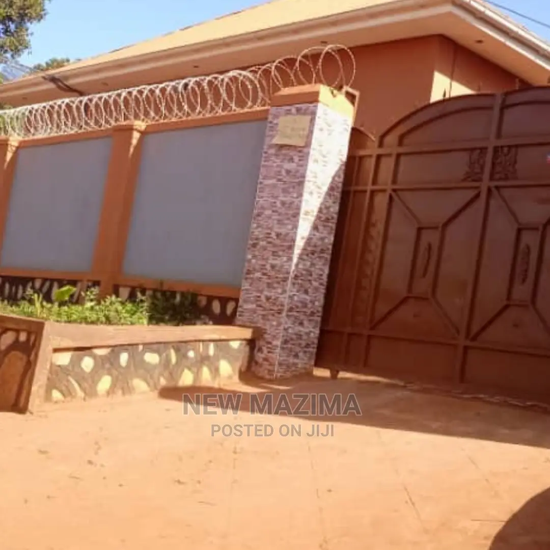1bdrm House in Salaama Munyonyo Rd, Division B for Rent in Division B