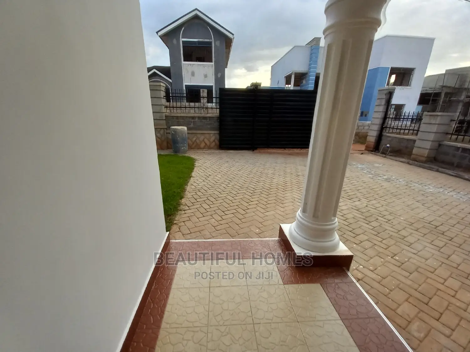 Furnished 4bdrm House in Kira Gated Estate for Sale in Kira