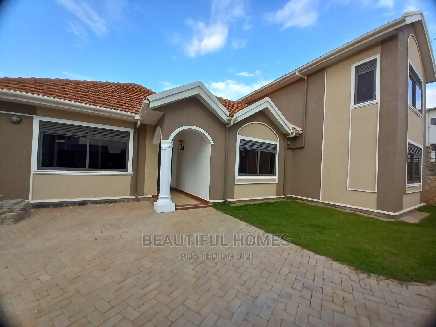 Furnished 4bdrm House in Kira Organised for Sale in Kira