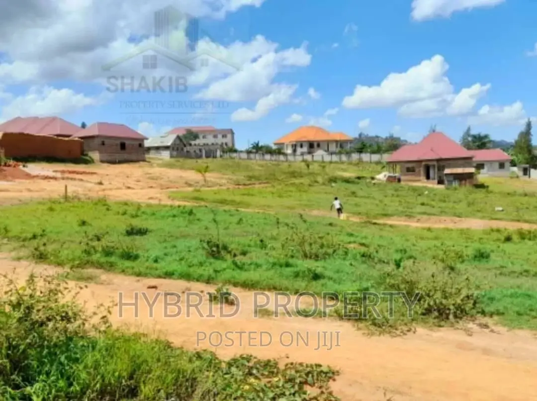 Plots for Sale at Nsangi~Katereke Land Estate~ Masaka Road. in Nsangi