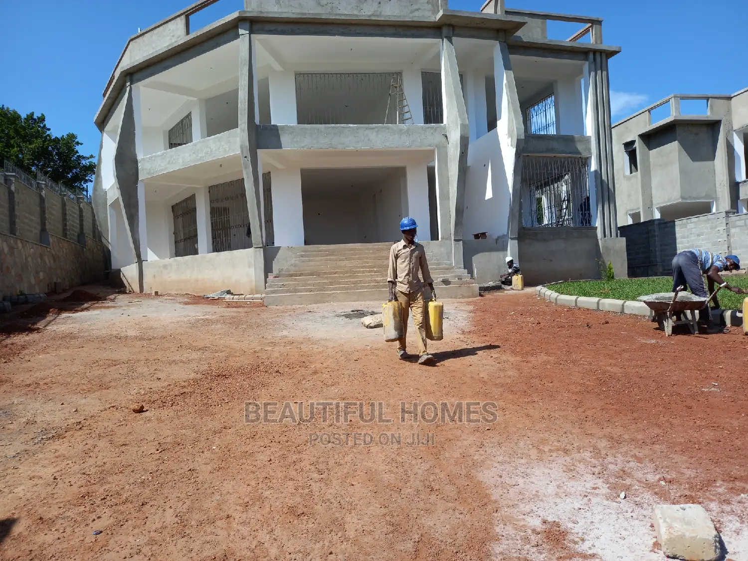 Furnished 6bdrm Mansion in Munyonyo Speke, Makindye for Sale in Makindye