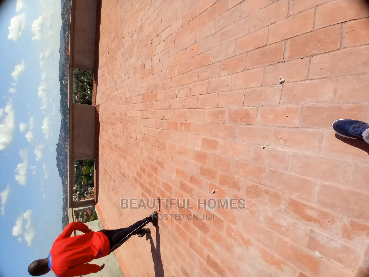 Furnished 6bdrm Mansion in Munyonyo Speke, Makindye for Sale in Makindye