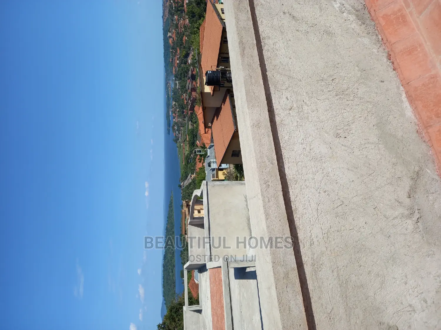Furnished 6bdrm House in Munyonyo, Makindye for Sale in Makindye