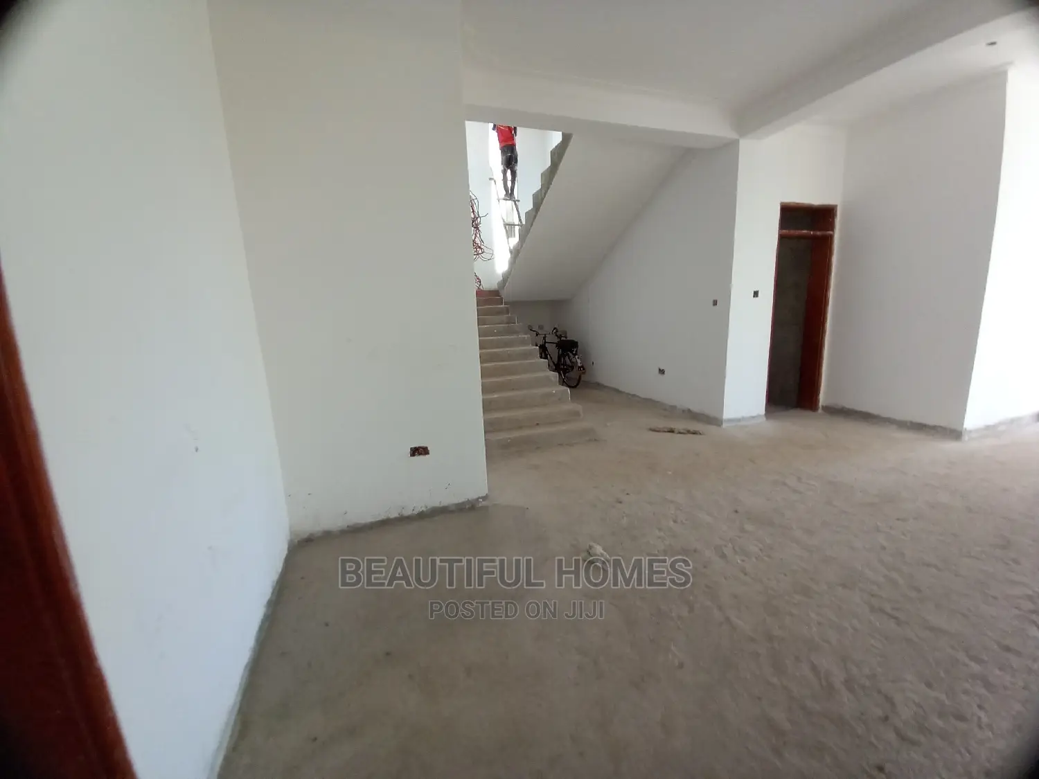 Furnished 6bdrm House in Munyonyo Lake, Makindye for Sale in Makindye