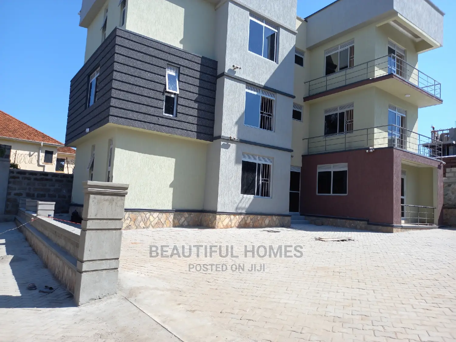 Furnished 1bdrm Block of Flats in Munyonyo Lake, Central Division in Central Division