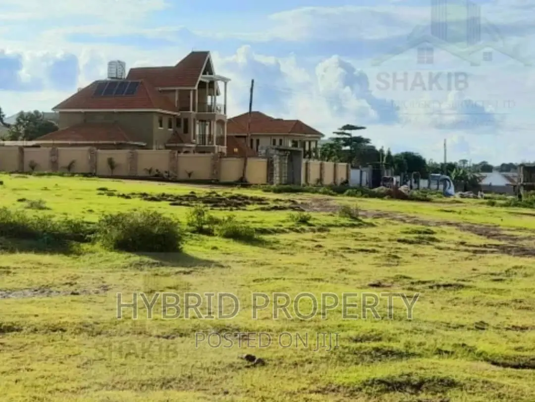 Plots For Sale At Nkumba Lake View Land Estate~Entebbe Road in Ssisa