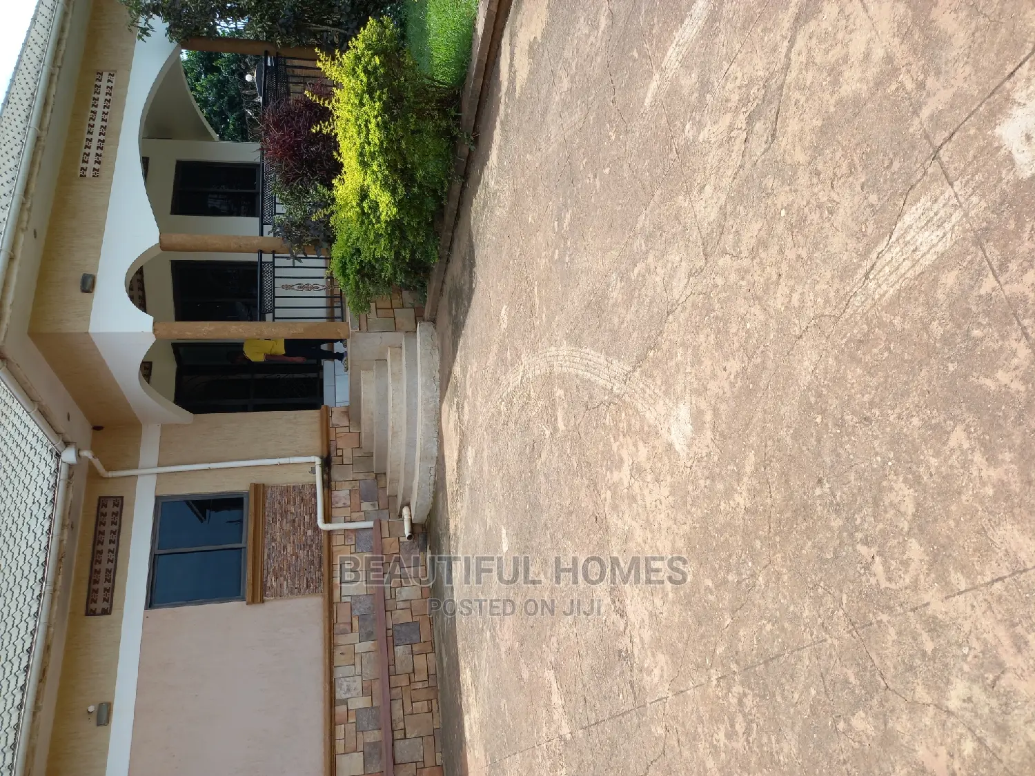 Furnished 4bdrm Bungalow in Kira, Central Division for Sale in Central Division
