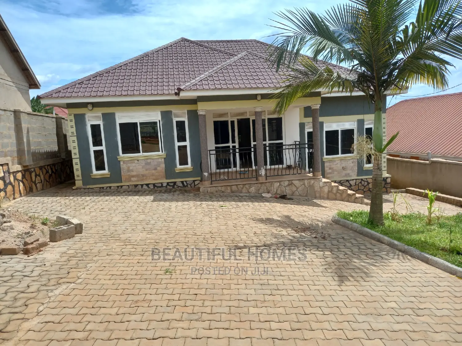 Furnished 4bdrm House in Kira Good for Sale in Kira