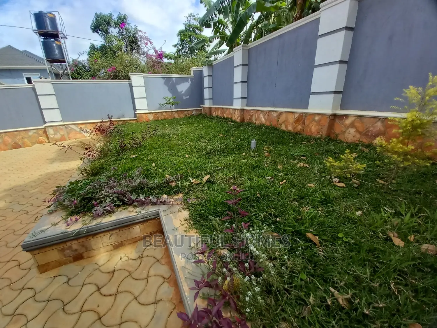 Furnished 4bdrm Bungalow in Kira Nice for Sale in Kira