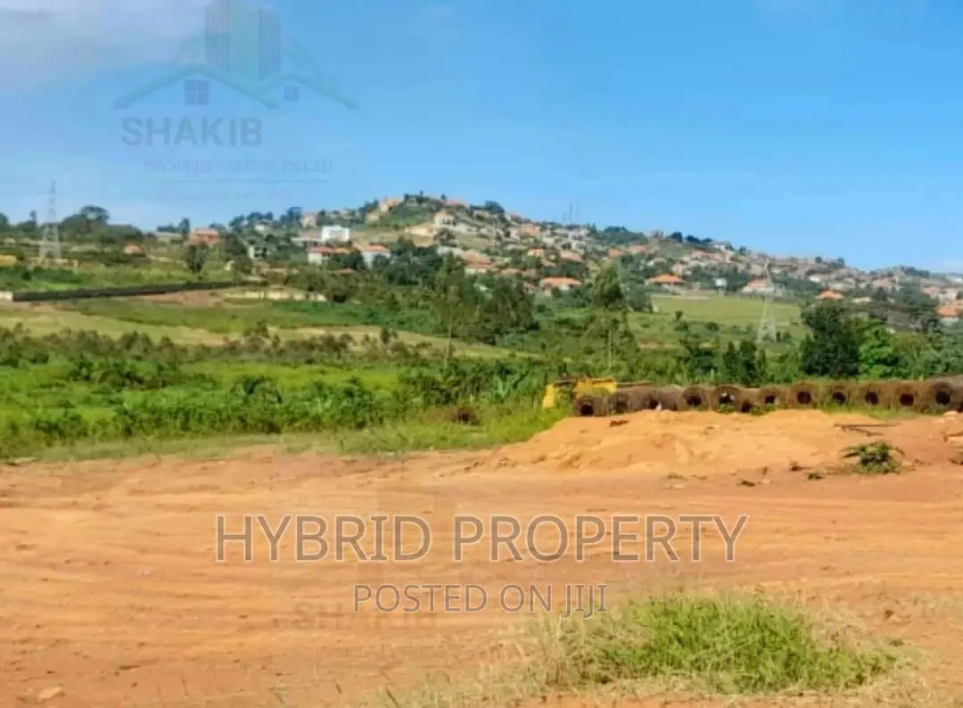 Plots for Sale at Entebbe~Ssisa I Land Estate~ Entebbe Road. in Ssisa