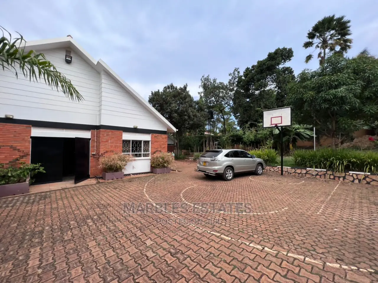 5bdrm House in Naguru, Central Division for Rent in Central Division