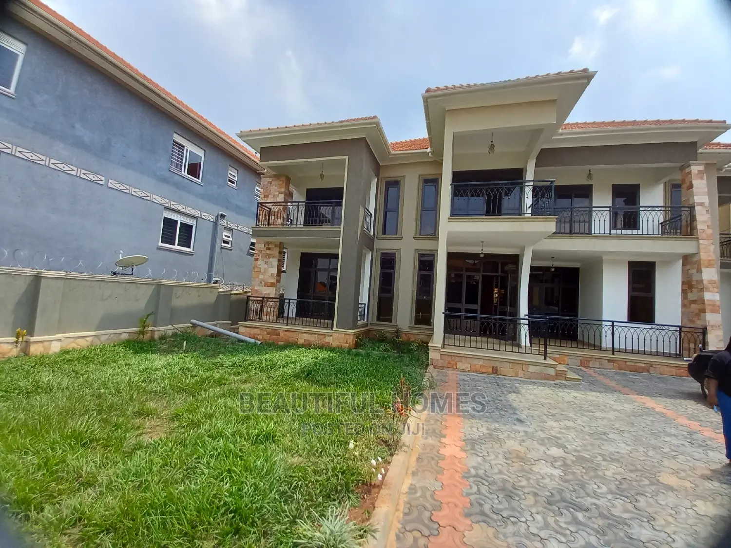 Furnished 6bdrm Mansion in Najjera, Central Division for Sale in Central Division