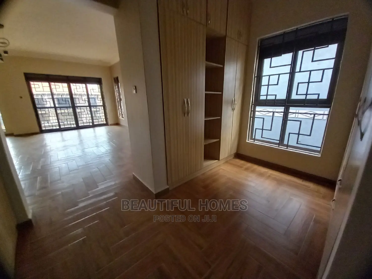 Furnished 6bdrm Mansion in Najjera, Central Division for Sale in Central Division