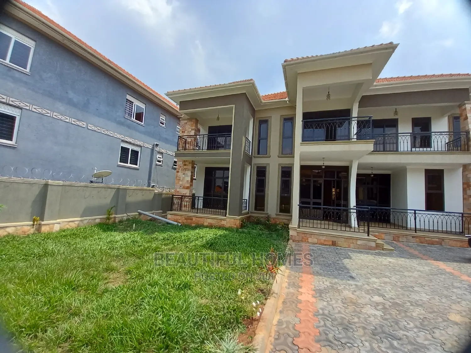 Furnished 6bdrm House in Najjera Corporate, Central Division for Sale in Central Division