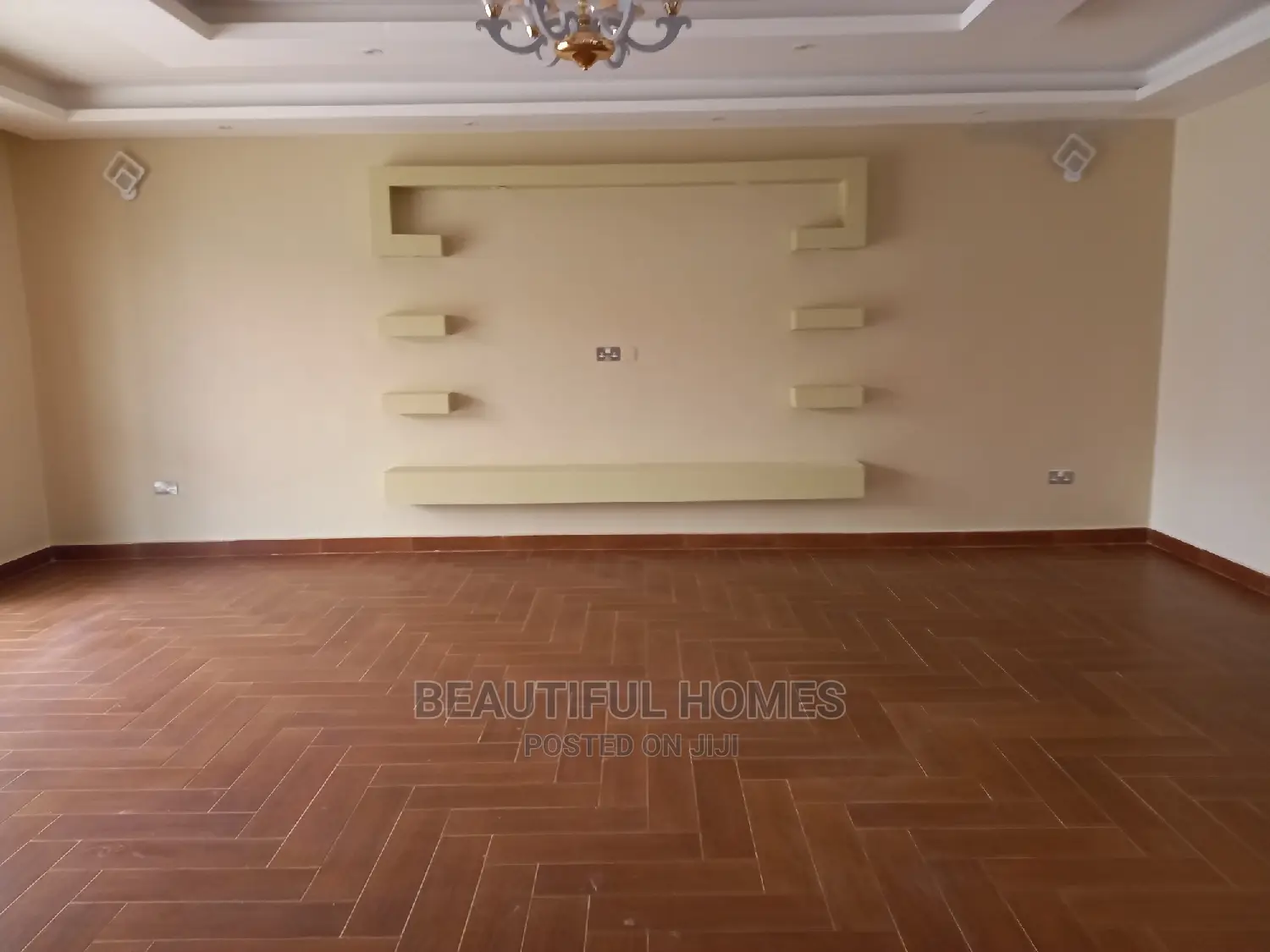 Furnished 6bdrm Mansion in Najjera Tarmack Lane, Central Division in Central Division