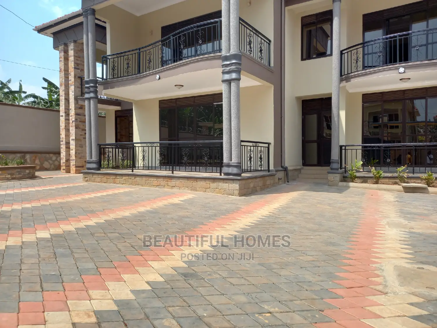 Furnished 6bdrm Mansion in Najjera Tarmacked, Central Division in Central Division