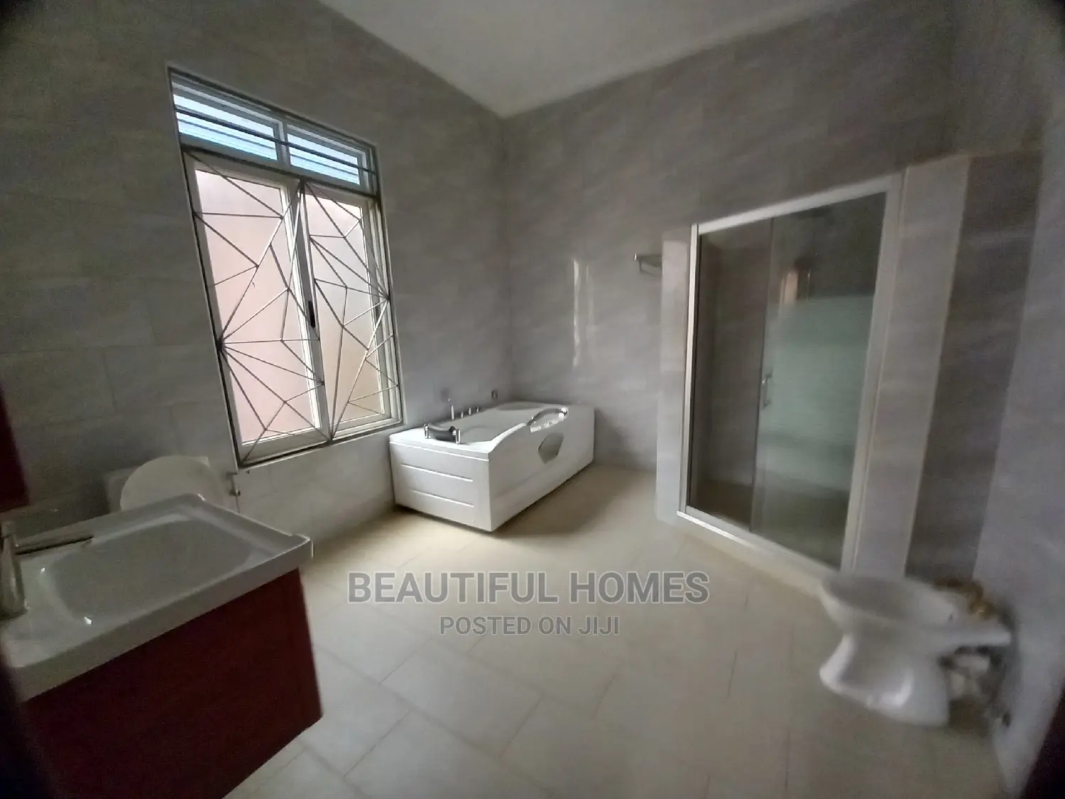 Furnished 6bdrm Mansion in Kira Wealthy Estate for Sale in Kira