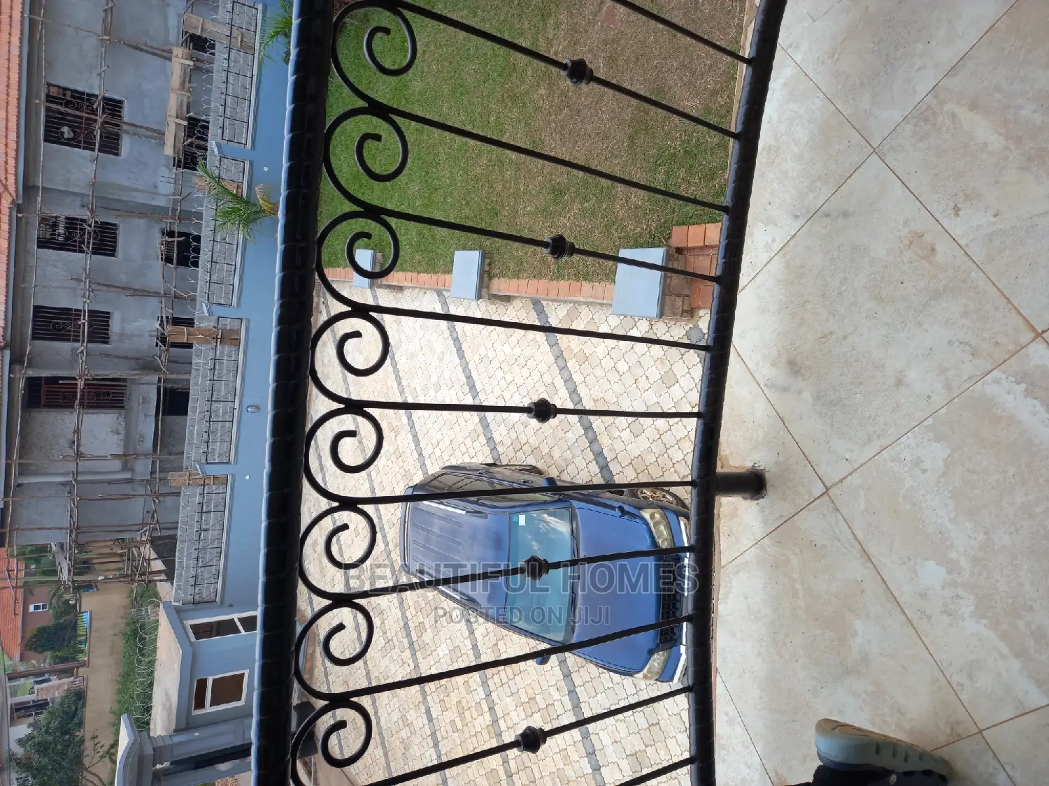 Furnished 6bdrm House in Kira Tarmacked for Sale in Kira