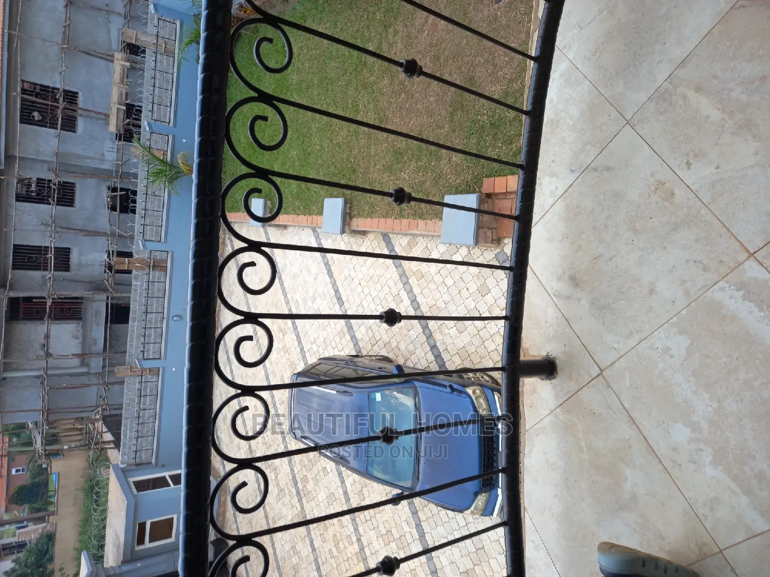 Furnished 6bdrm Mansion in Kira Tarmacked Gated for Sale in Kira