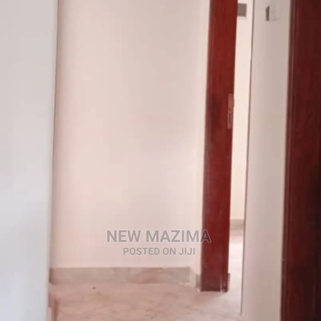 3bdrm House in Buziga Heights, Division B for Sale in Division B