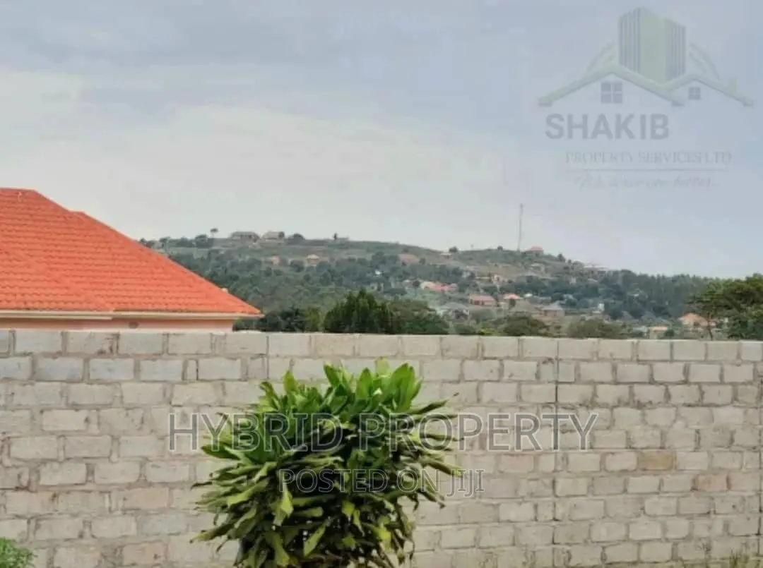 Plots for Sale at Kisozi Town Land Estate Along Masaka Road in Nsangi