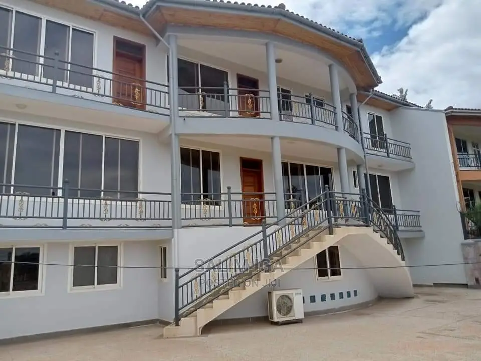 6bdrm Duplex in Kololo Property, Central Division for Rent in Central Division