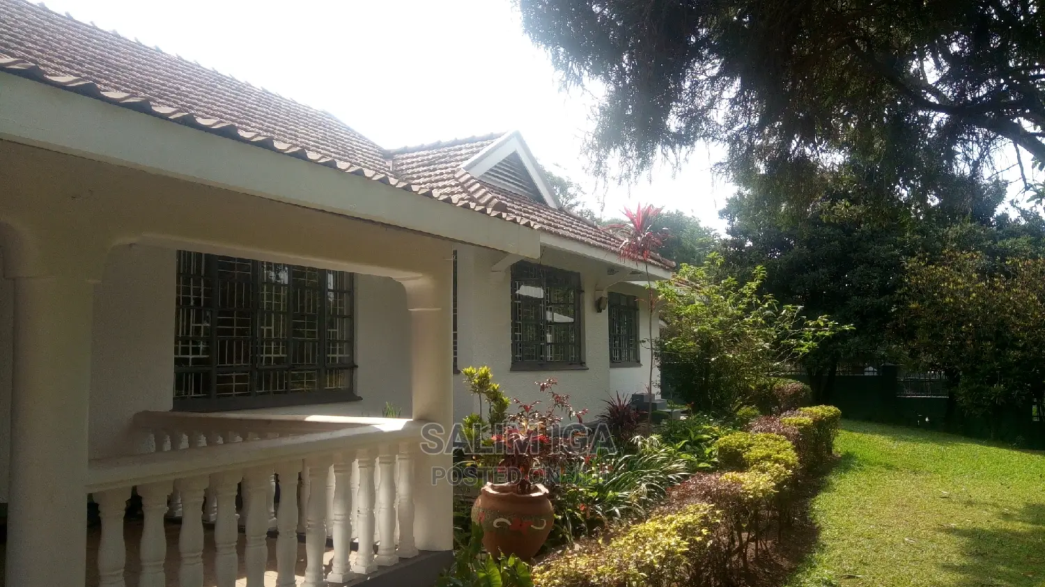 4bdrm Bungalow in Kololo Property, Central Division for Rent in Central Division