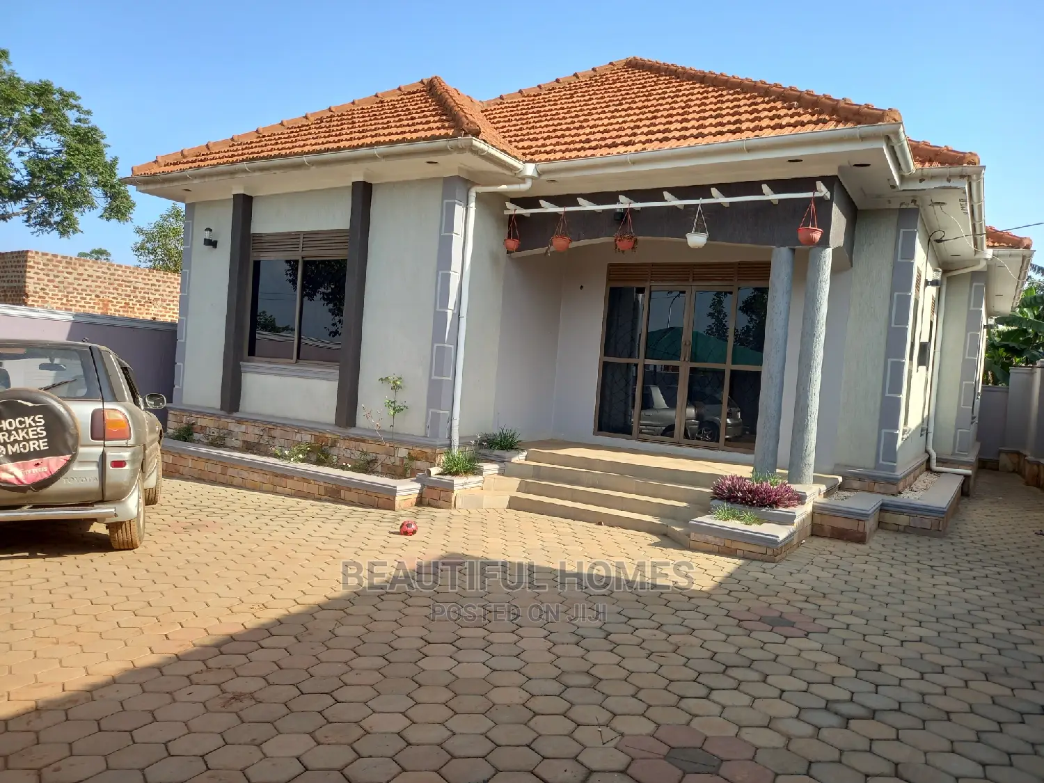 Furnished 4bdrm Bungalow in Nakwero Corporate, Kira for Sale in Kira